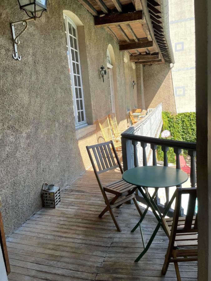 La Maison Aux Murs Anciens Et Ses Chambres Tarbes Exteriér fotografie