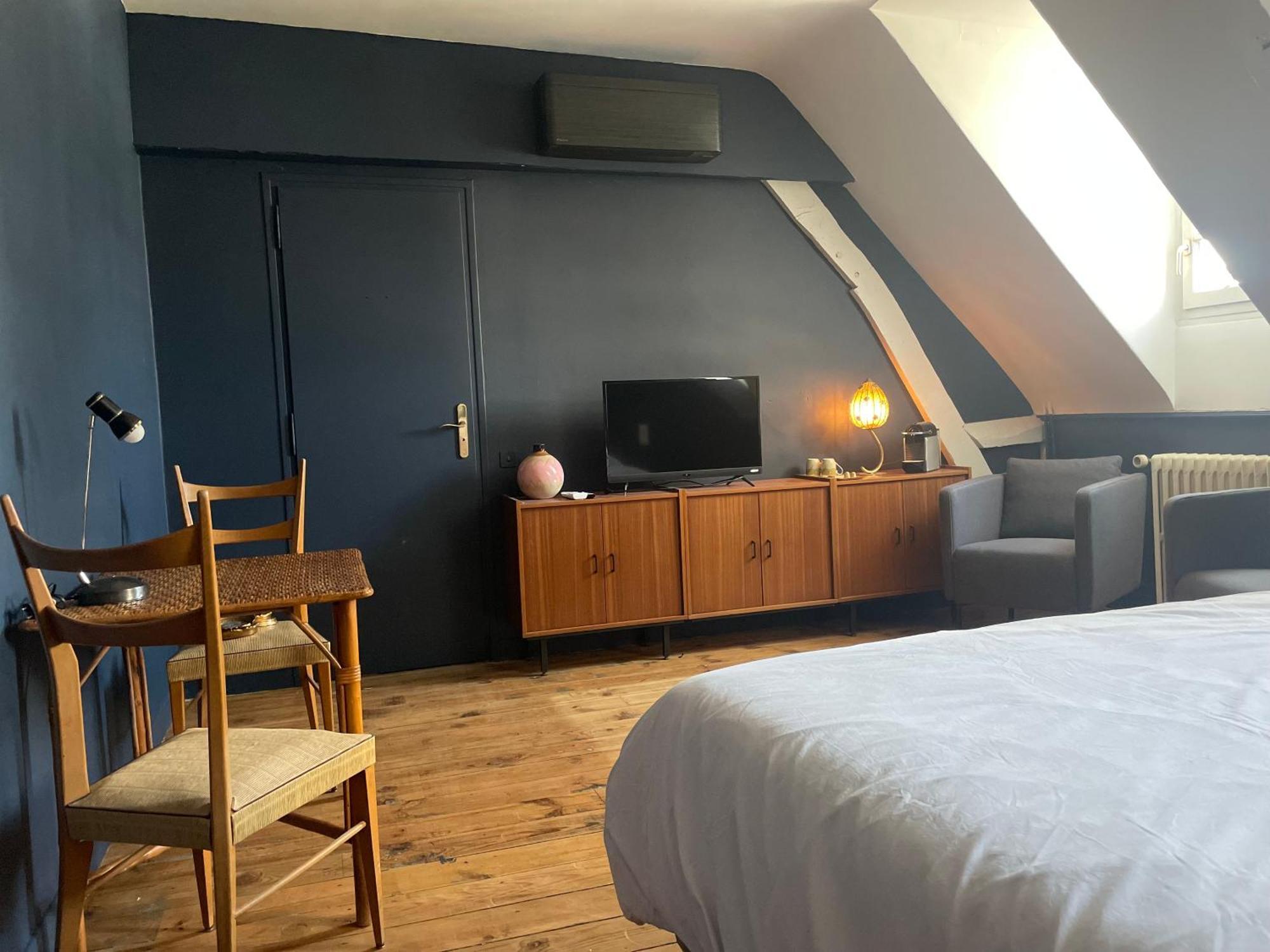 La Maison Aux Murs Anciens Et Ses Chambres Tarbes Exteriér fotografie